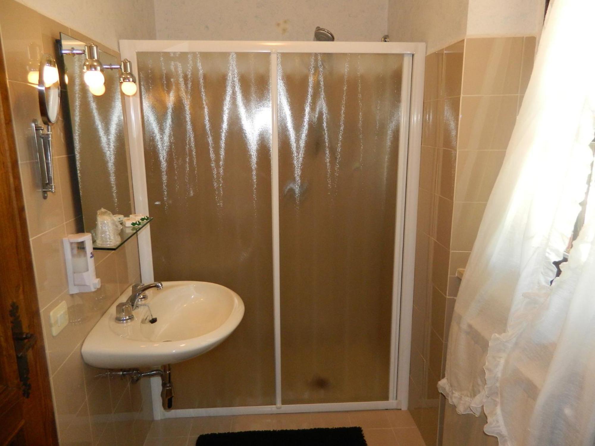 Le Gret Villa Subbiano Phòng bức ảnh