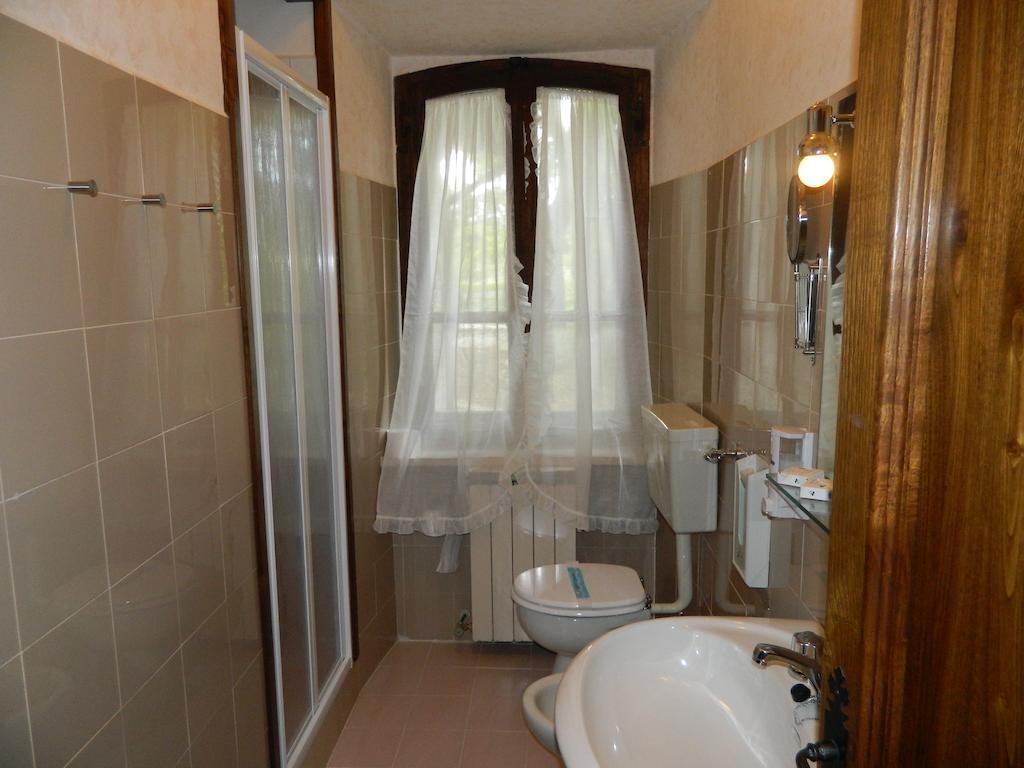 Le Gret Villa Subbiano Phòng bức ảnh
